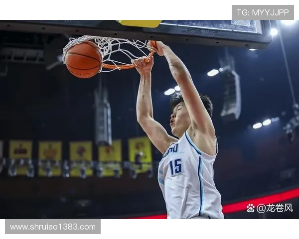 北京篮球队逆袭之路揭秘：钻石联赛特别报道与精彩瞬间回顾