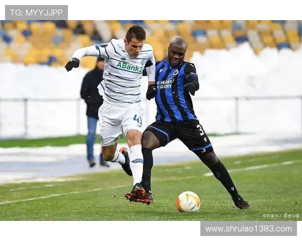 埃因霍温与里斯本竞技的激烈对决谁能笑到最后分析比赛前景与战术布局