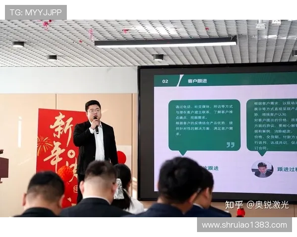 黄磊亲述网球之道:从初学者到高手的心路历程与技巧分享 黄磊亲述网球之道:从初学者到高手的心路历程与技巧分享